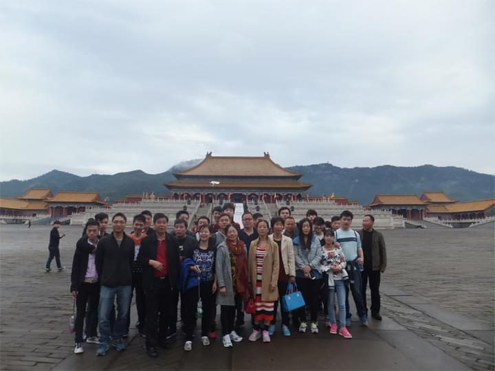 2015-11月,韦柏公司组织横店旅游 2015-11月,韦柏公司组织横店旅游